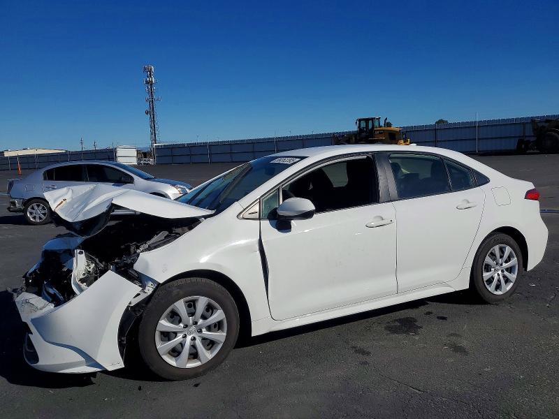TOYOTA COROLLA LE 2022 with VIN JTDEPMAE7N3033571 - Photo from auction