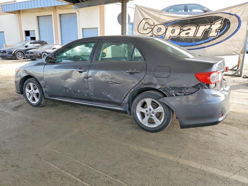 Photo 2 from auction – 2013 TOYOTA COROLLA BA with VIN 2T1BU4EE8DC120181