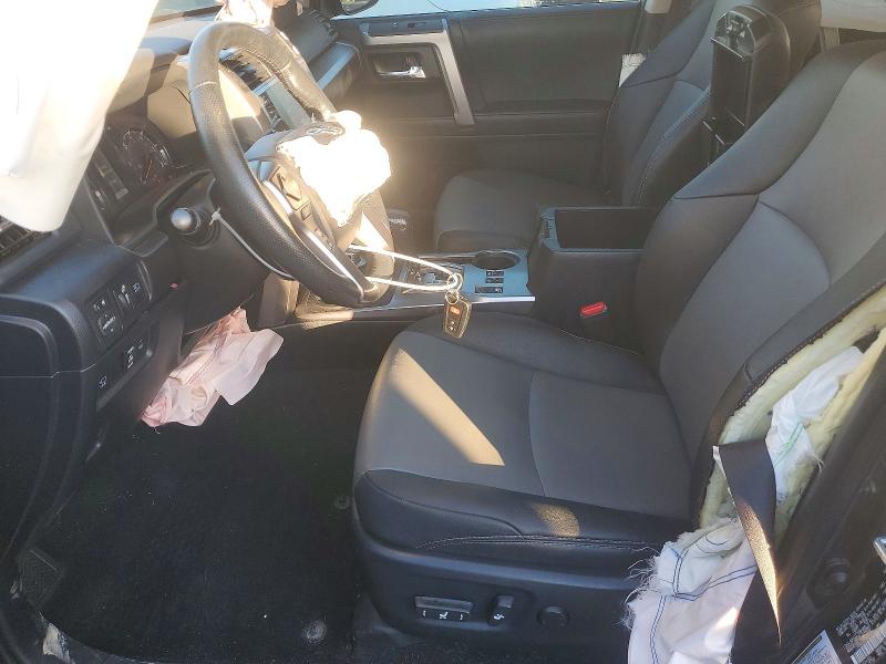 Photo 7 from auction – 2023 TOYOTA 4RUNNER SE with VIN JTENU5JR1P6152201