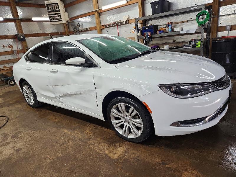 Photo 4 from auction – 2015 CHRYSLER 200 LIMITE with VIN 1C3CCCAB1FN554928