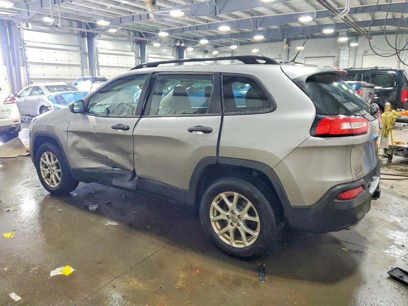 Photo 2 from auction – 2016 JEEP CHEROKEE S with VIN 1C4PJMAB3GW121566
