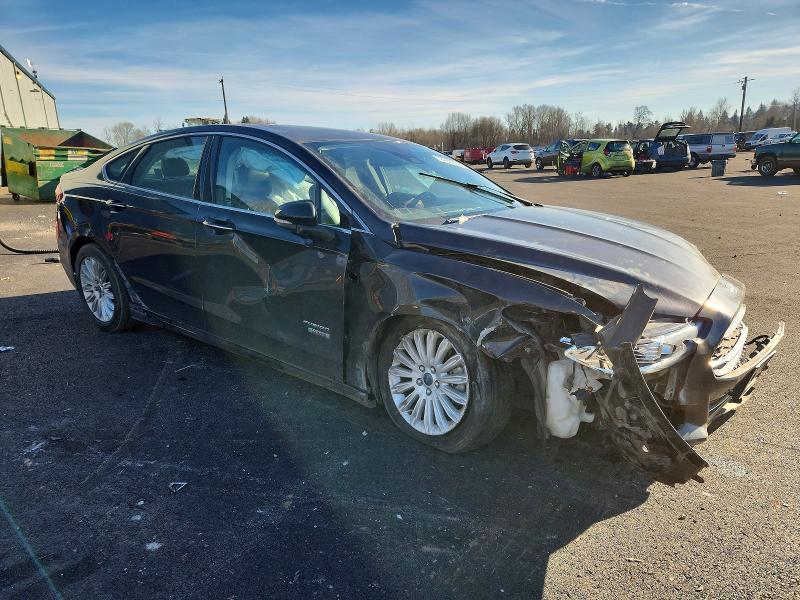 Photo 4 from auction – 2013 FORD FUSION TIT with VIN 3FA6P0SU1DR261512