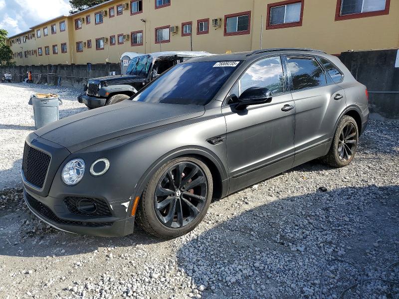 BENTLEY BENTAYGA 2017 with VIN SJAAC2ZV2HC013821 - Photo from auction