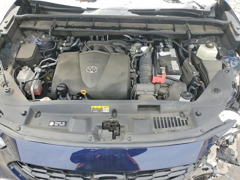 Photo 12 from auction – 2021 TOYOTA HIGHLANDER with VIN 5TDJZRBH6MS143653
