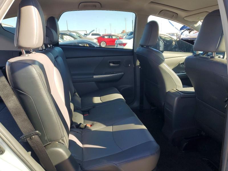 Photo 10 from auction – 2012 TOYOTA PRIUS V with VIN JTDZN3EU3C3109500