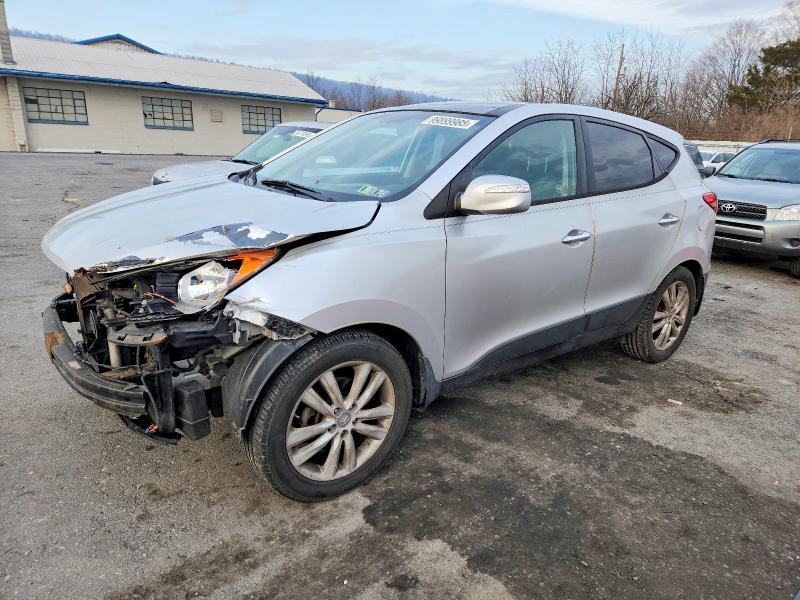 HYUNDAI TUCSON GLS 2012 with VIN KM8JUCACXCU372926 - Photo from auction