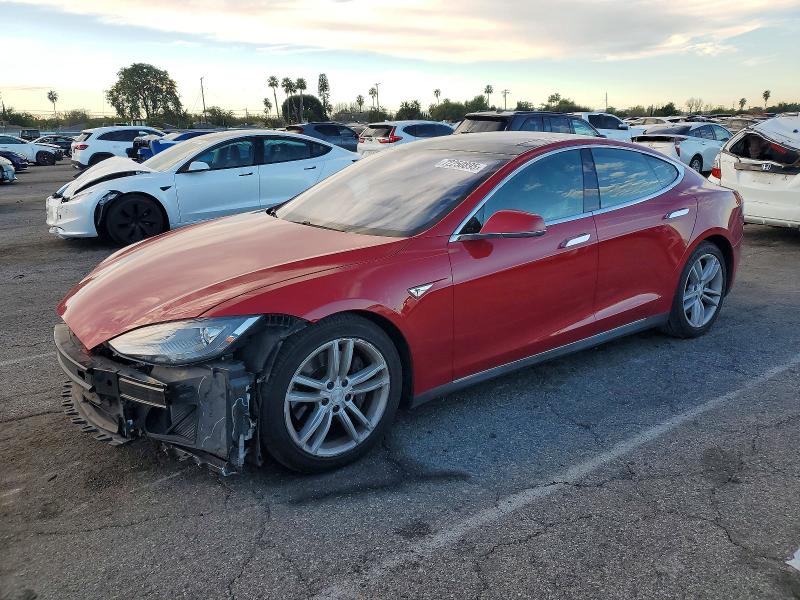 TESLA MODEL S 70 2015 with VIN 5YJSA1S24FF087292 - Photo from auction