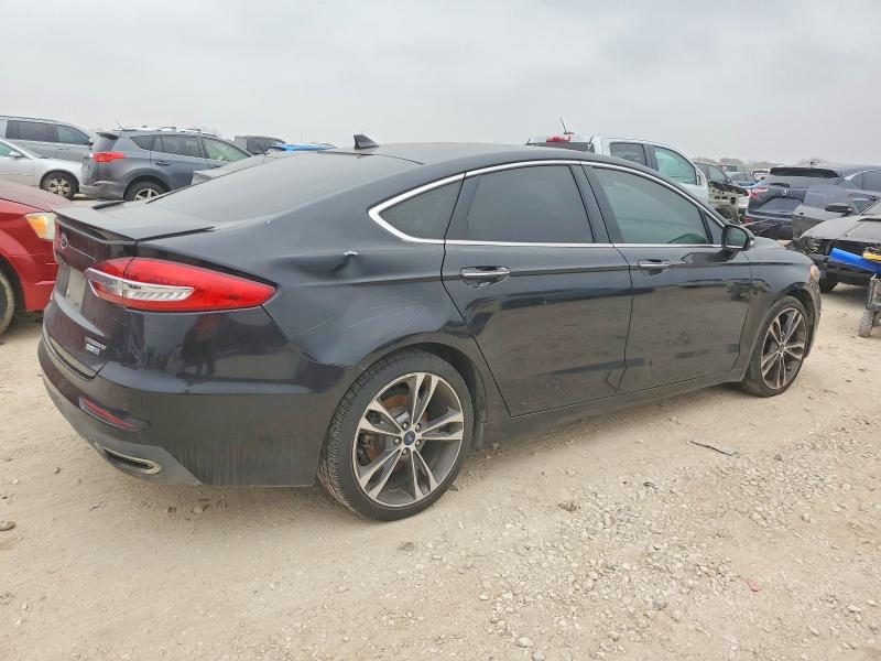 Photo 3 from auction – 2020 FORD FUSION with VIN 3FA6P0D94LR137757