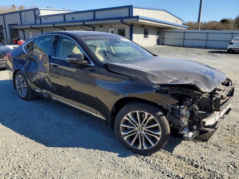 Photo 4 from auction – 2016 HYUNDAI GENESIS with VIN KMHGN4JE1GU107073
