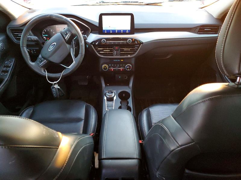 Photo 8 from auction – 2020 FORD ESCAPE SEL with VIN 1FMCU9H93LUA55298