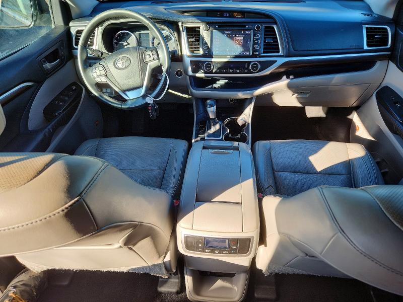 Photo 8 from auction – 2014 TOYOTA HIGHLANDER with VIN 5TDYKRFH0ES031137