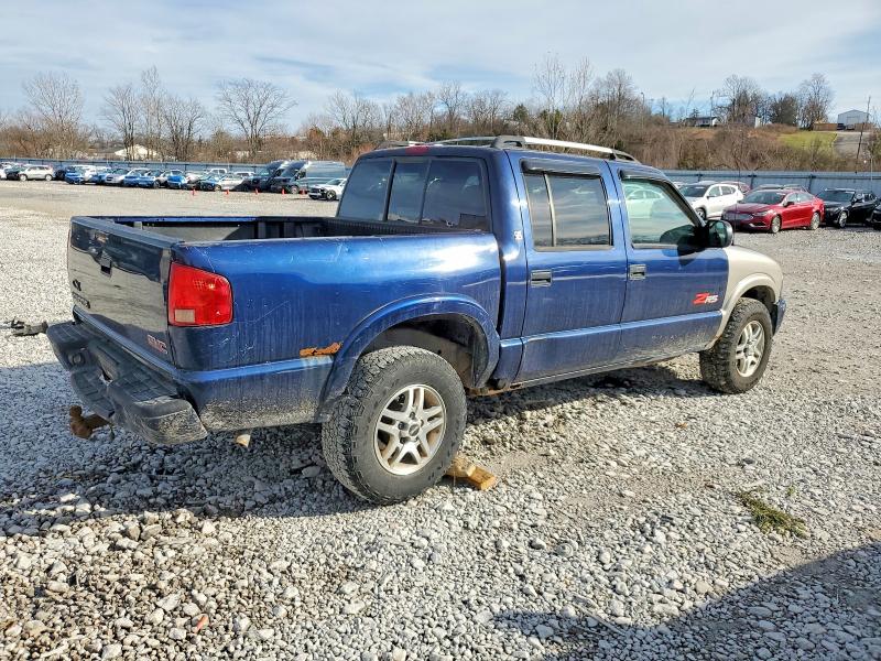 Photo 3 from auction – 2004 GMC SONOMA with VIN 1GTDT13X64K136828