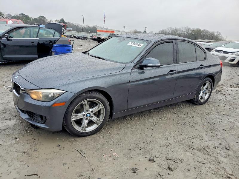 BMW 328 I 2013 with VIN WBA3A5C55DF356703 - Photo from auction