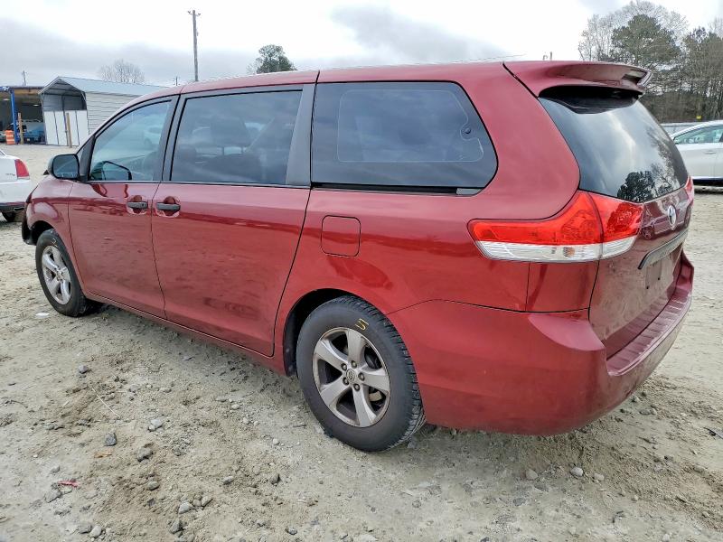Photo 2 from auction – 2013 TOYOTA SIENNA with VIN 5TDZK3DC3DS299123