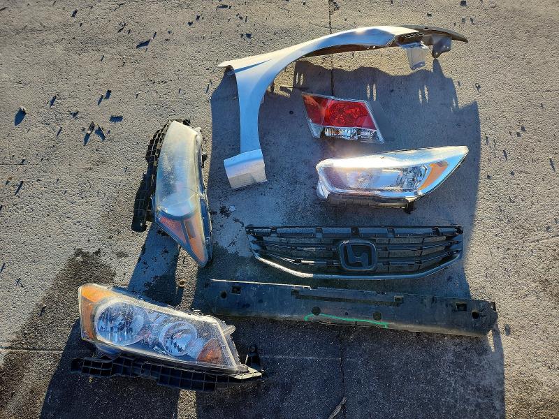 Фото 12 с аукциона – 2012 HONDA ACCORD SE с VIN 1HGCP2F65CA050800