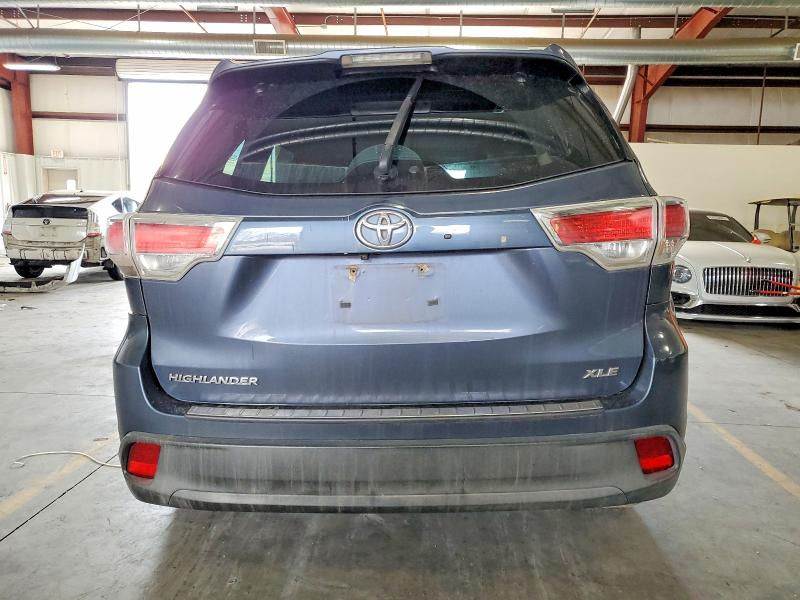 Photo 6 from auction – 2014 TOYOTA HIGHLANDER with VIN 5TDKKRFH7ES033098