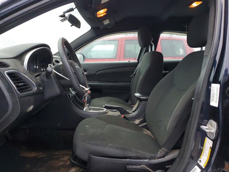 Photo 7 from auction – 2011 CHRYSLER 200 LX with VIN 1C3BC4FBXBN570954