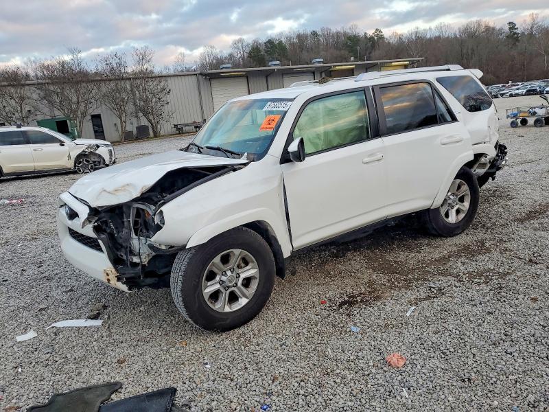 TOYOTA 4RUNNER SR 2016 with VIN JTEZU5JR0G5111663 - Photo from auction