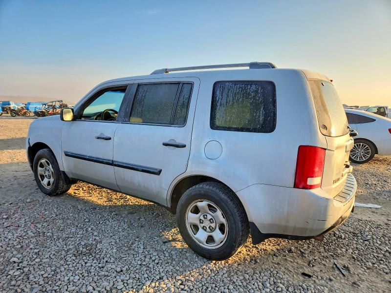 Photo 2 from auction – 2012 HONDA PILOT LX with VIN 5FNYF4H20CB003811