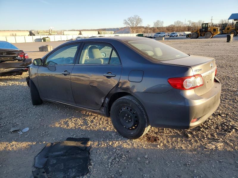 Photo 2 from auction – 2013 TOYOTA COROLLA with VIN 2T1BU4EEXDC039084