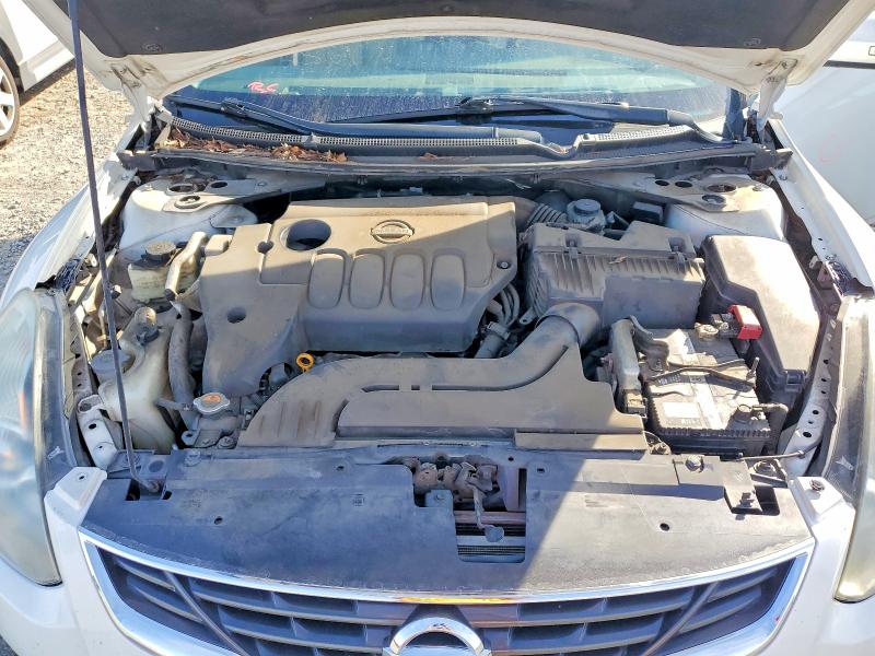 Photo 11 from auction – 2010 NISSAN ALTIMA S with VIN 1N4AL2EP8AC174823