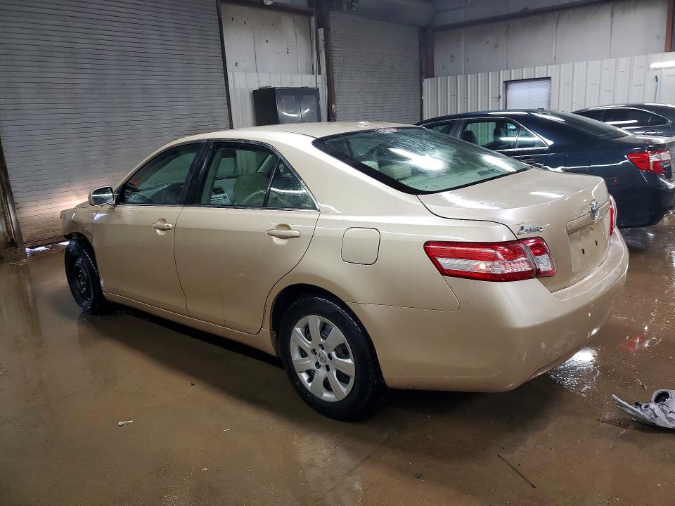 Photo 2 from auction – 2010 TOYOTA CAMRY with VIN 4T4BF3EK9AR048112