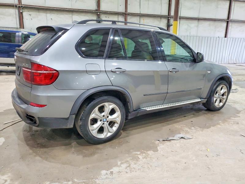 Photo 3 from auction – 2012 BMW X5 with VIN 5UXZV8C58CL425613