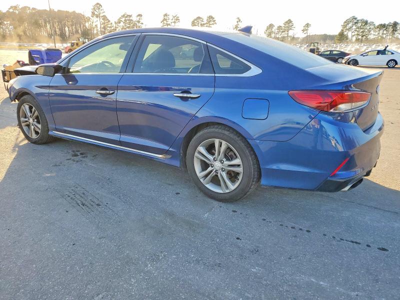 Photo 2 from auction – 2018 HYUNDAI SONATA with VIN 5NPE34AFXJH603159