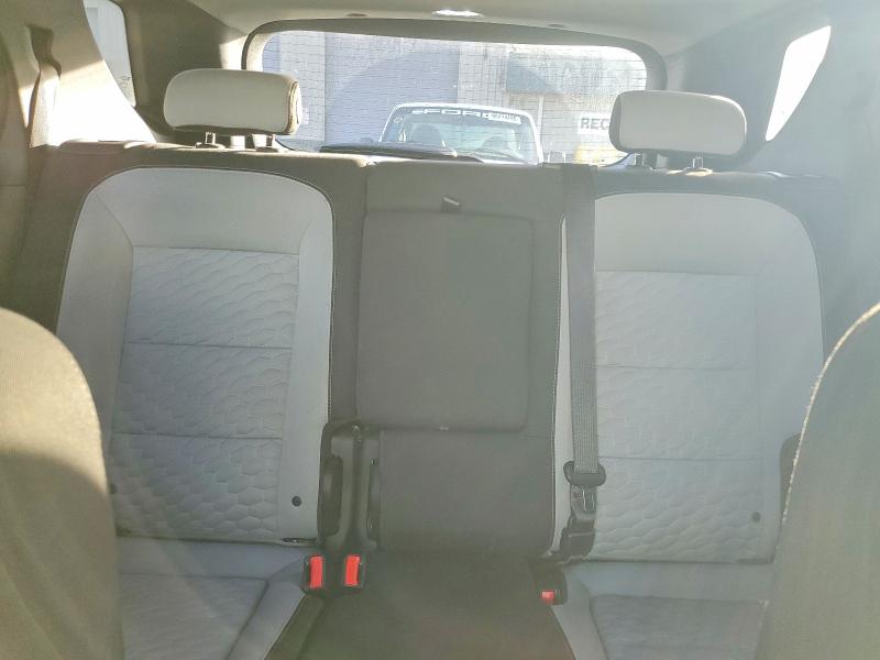 Photo 10 from auction – 2019 CHEVROLET EQUINOX LS with VIN 3GNAXSEV6KS517645