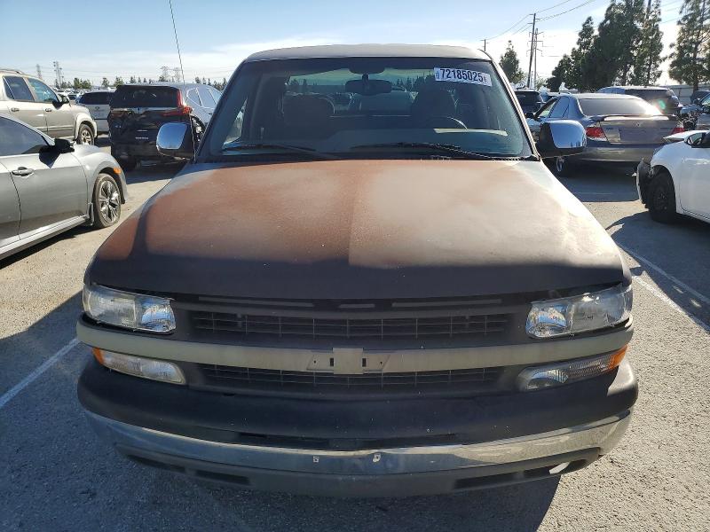 Photo 5 from auction – 2002 CHEVROLET SILVERADO with VIN 2GCEC19V721353019