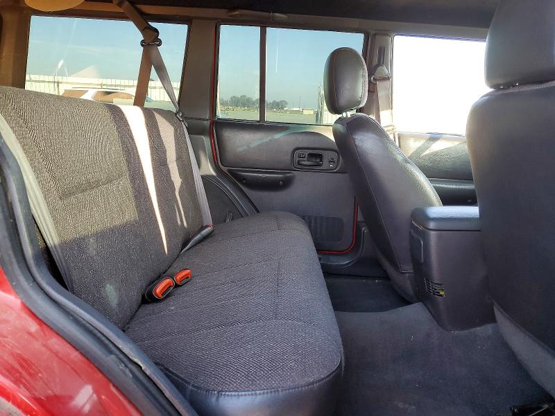 Photo 11 from auction – 2000 JEEP CHEROKEE C with VIN 1J4FF58S4YL165663