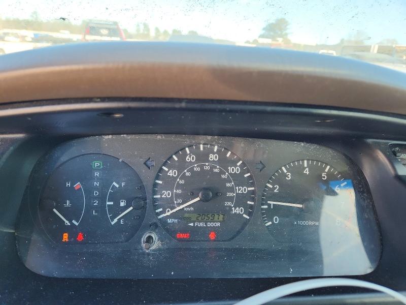 Photo 9 from auction – 2001 TOYOTA CAMRY with VIN 4T1BG22K51U092890