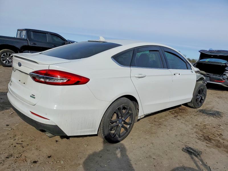Photo 3 from auction – 2020 FORD FUSION SE with VIN 3FA6P0HD8LR253168