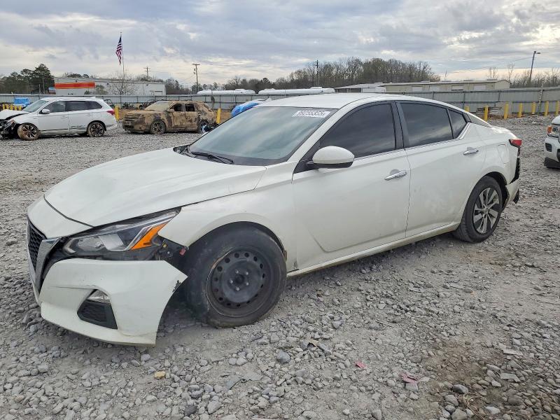 NISSAN ALTIMA 2020 with VIN 1N4BL4BV5LC142868 - Photo from auction