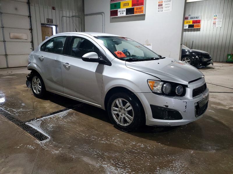 Photo 4 from auction – 2014 CHEVROLET SONIC LT with VIN 1G1JC5SH4E4102826
