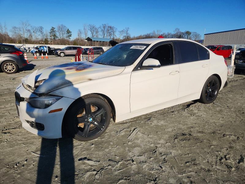 BMW 328 2013 with VIN WBA3C1C57DK104736 - Photo from auction