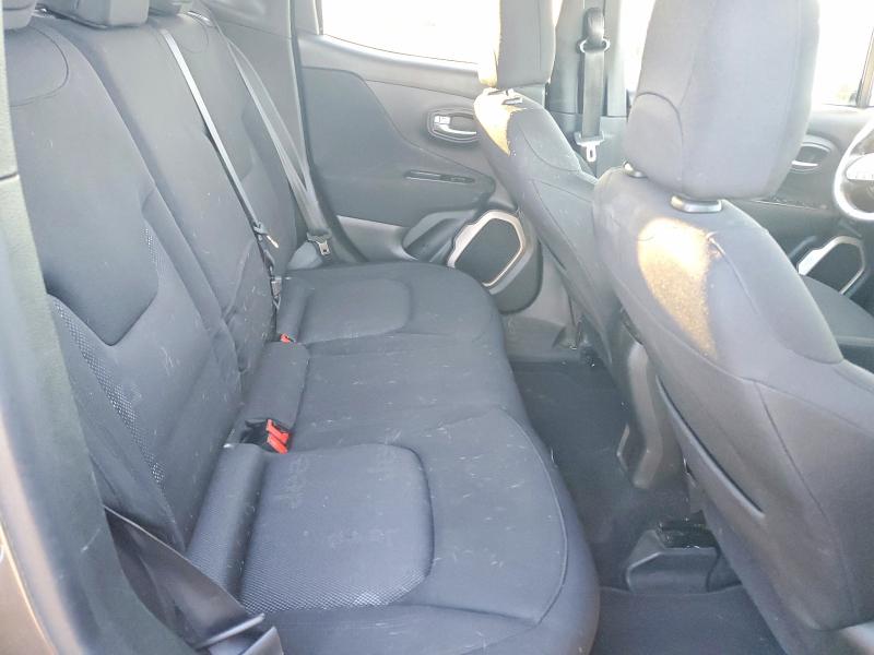 Photo 11 from auction – 2017 JEEP RENEGADE L with VIN ZACCJBBB1HPF88761