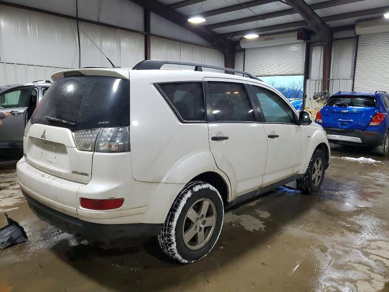 Photo 3 from auction – 2007 MITSUBISHI OUTLANDER with VIN JA4MT31X47Z016322