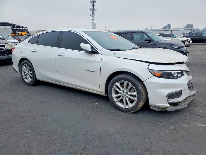 Photo 4 from auction – 2017 CHEVROLET MALIBU with VIN 1G1ZE5ST1HF207186