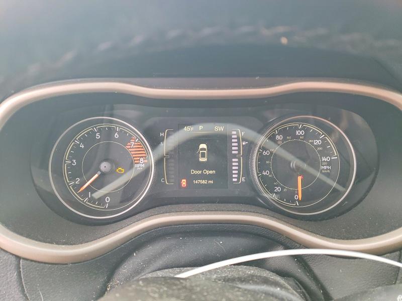 Photo 9 from auction – 2017 JEEP CHEROKEE L with VIN 1C4PJLCS9HW661061