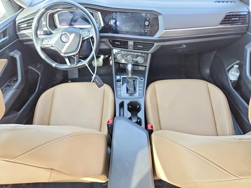 Photo 8 from auction – 2019 VOLKSWAGEN JETTA with VIN 3VWEB7BU6KM203951