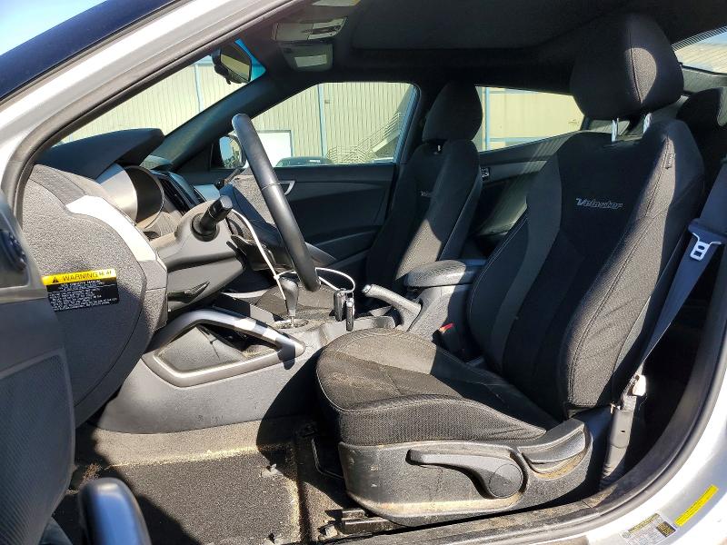 Photo 7 from auction – 2017 HYUNDAI VELOSTER with VIN KMHTC6AD2HU322552