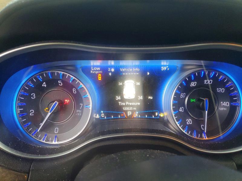 Photo 9 from auction – 2016 CHRYSLER 300C with VIN 2C3CCAEG3GH147522