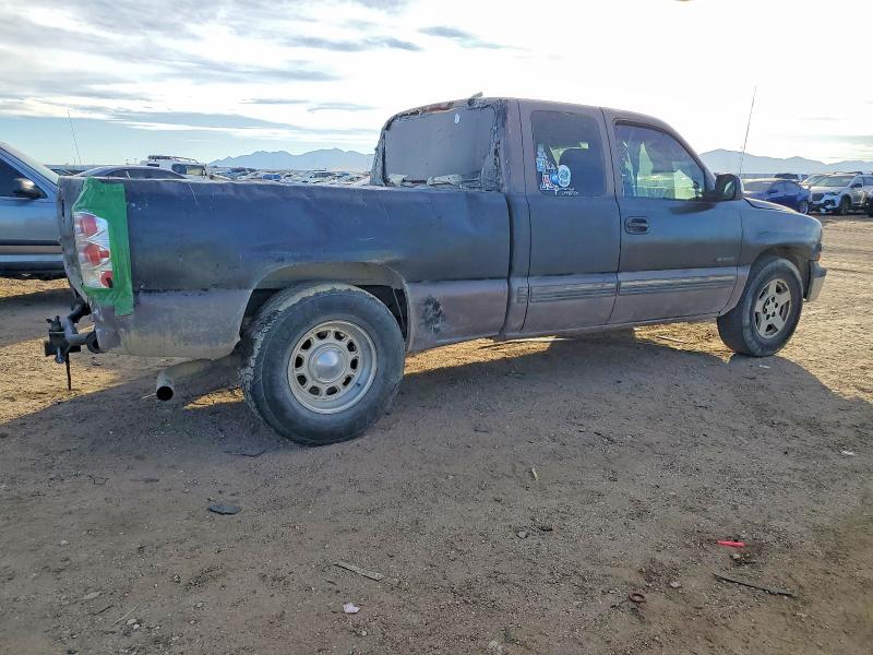 Photo 3 from auction – 2001 CHEVROLET SILVERADO with VIN 2GCEC19T511189766