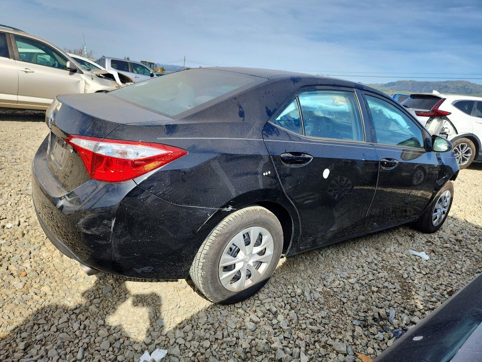 Photo 3 from auction – 2015 TOYOTA COROLLA L with VIN 5YFBURHE8FP197595