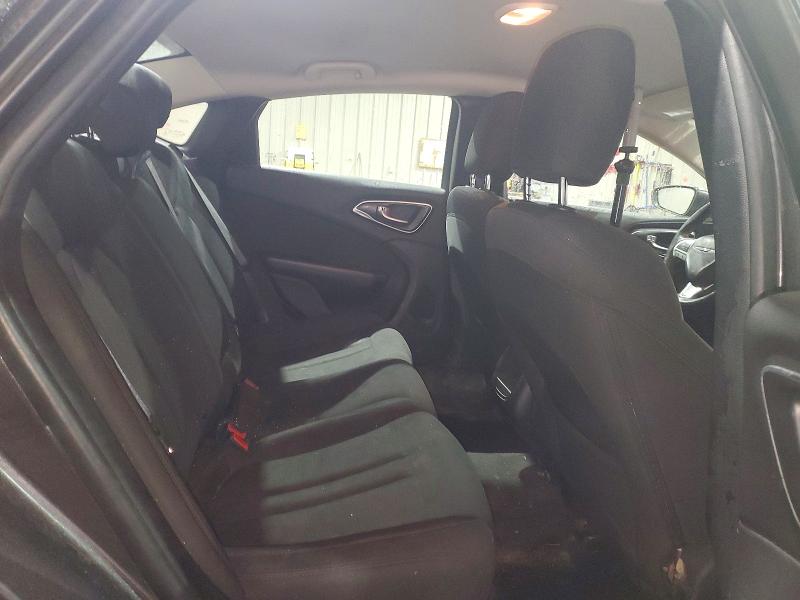 Photo 10 from auction – 2016 CHRYSLER 200 LX with VIN 1C3CCCFB9GN194317