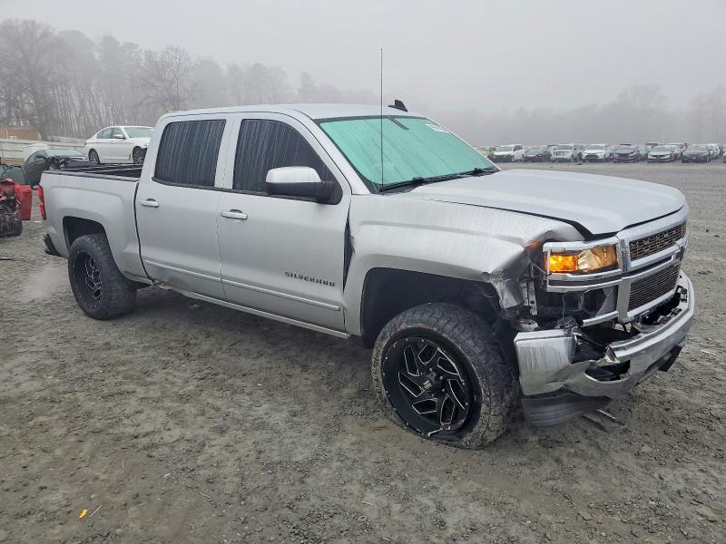 Photo 4 from auction – 2015 CHEVROLET SILVERADO with VIN 3GCUKREC0FG254699
