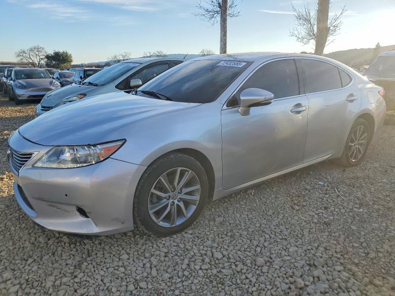 LEXUS ES 300H 2014 with VIN JTHBW1GG5E2072256 - Photo from auction