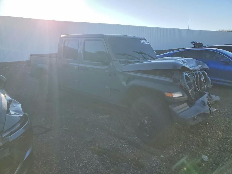 Photo 4 from auction – 2020 JEEP GLADIATOR with VIN 1C6HJTAGXLL149748