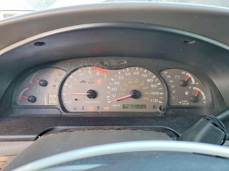 Photo 9 from auction – 2003 TOYOTA SEQUOIA LI with VIN 5TDBT48A73S195388